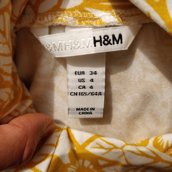 Yellow print skirt - Picture 2 of 4